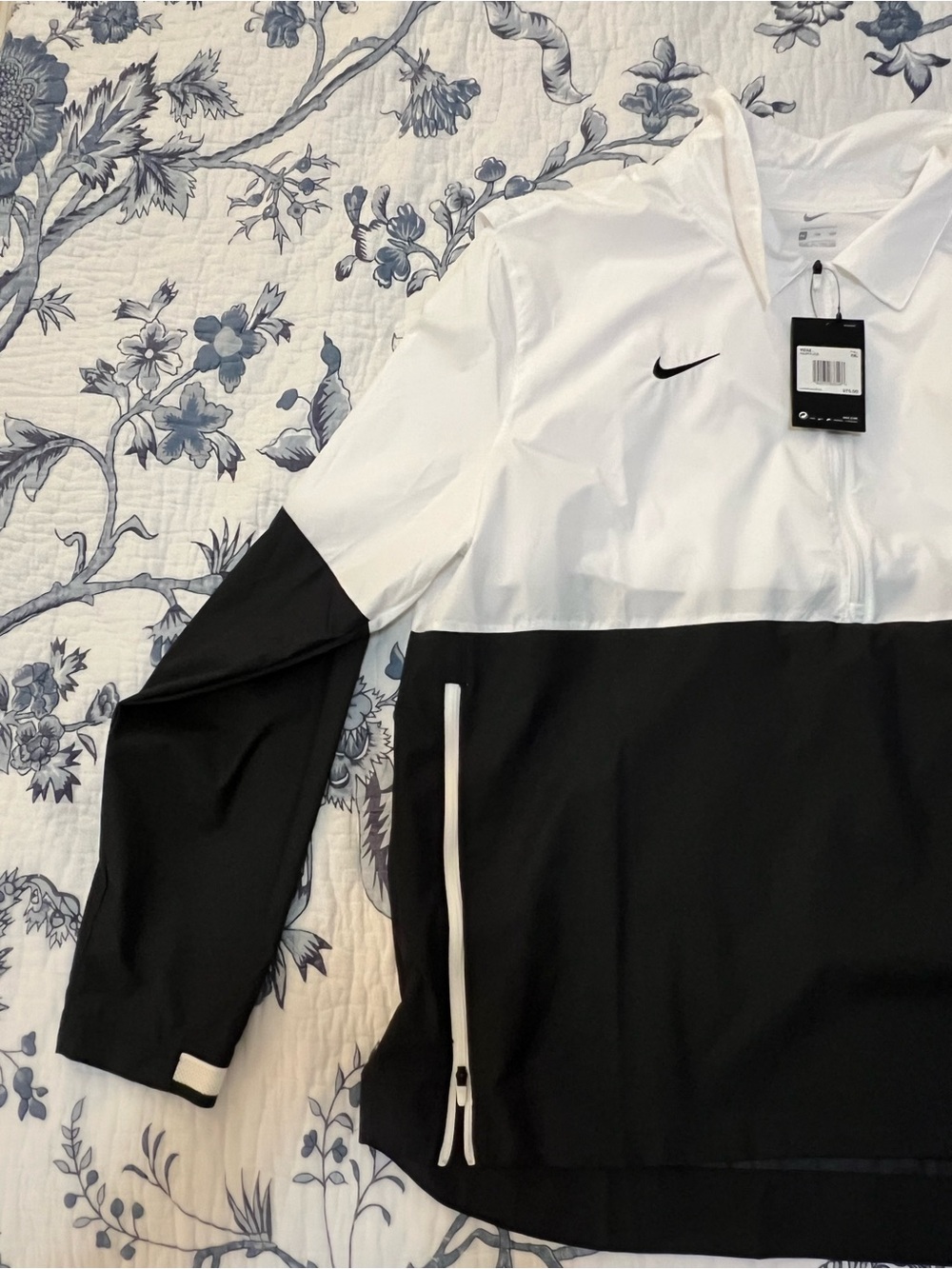 Nike Men’s White and Black Slick Pullover Size XXL - Perfect For Big & Tall - Picture 2 of 15